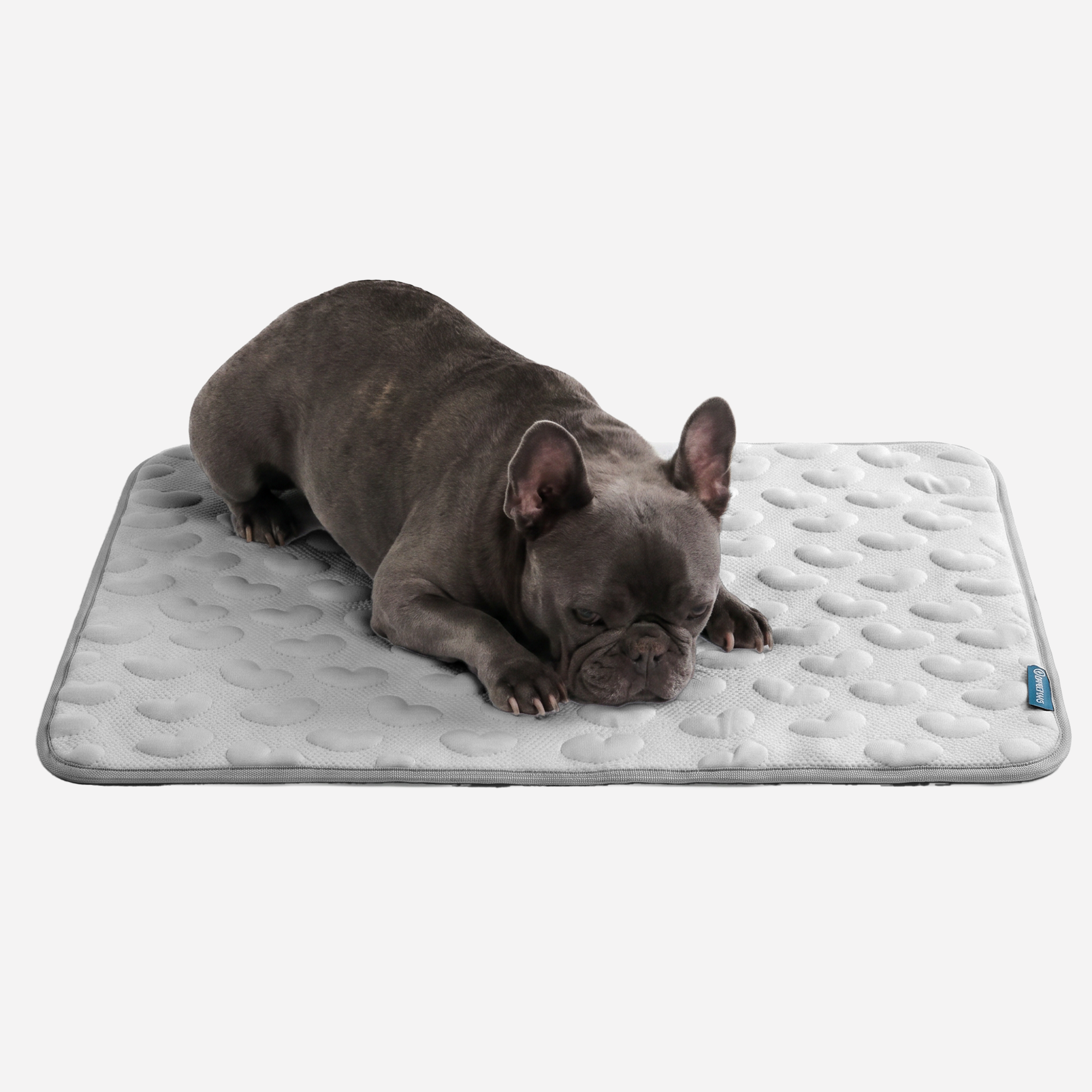Frostcore™ Cooling Mat - Hearts Grey - Image 3