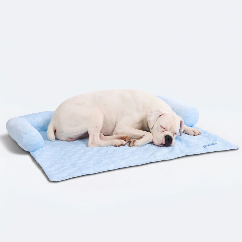 Frostcore™ Cooling Couch Cover Dog Bed - Hearts Blue - Image 5